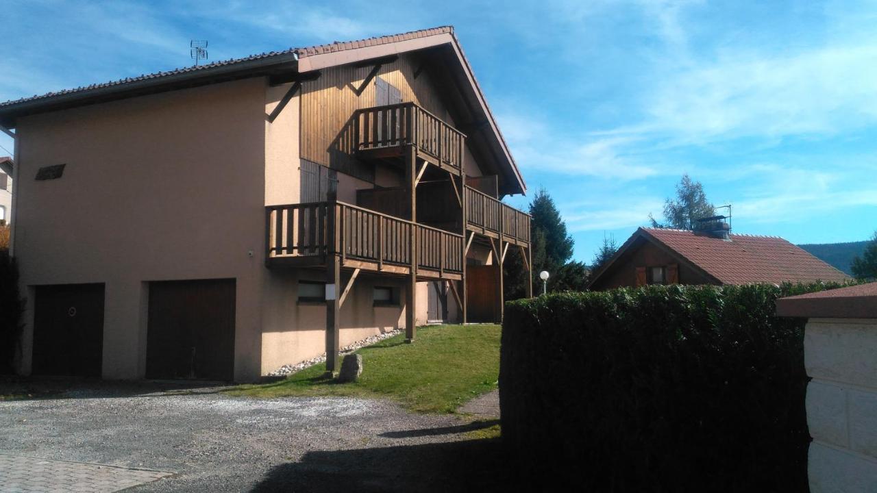 Esprit Myrtille Balcon Vue Lac Gerardmer Luaran gambar